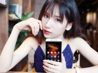 张艺谋的岳母：陪女儿陈婷走过“地下”10年